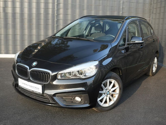 BMW 220d xDrive Active Tourer Advantage Noir Saphir Métallisé