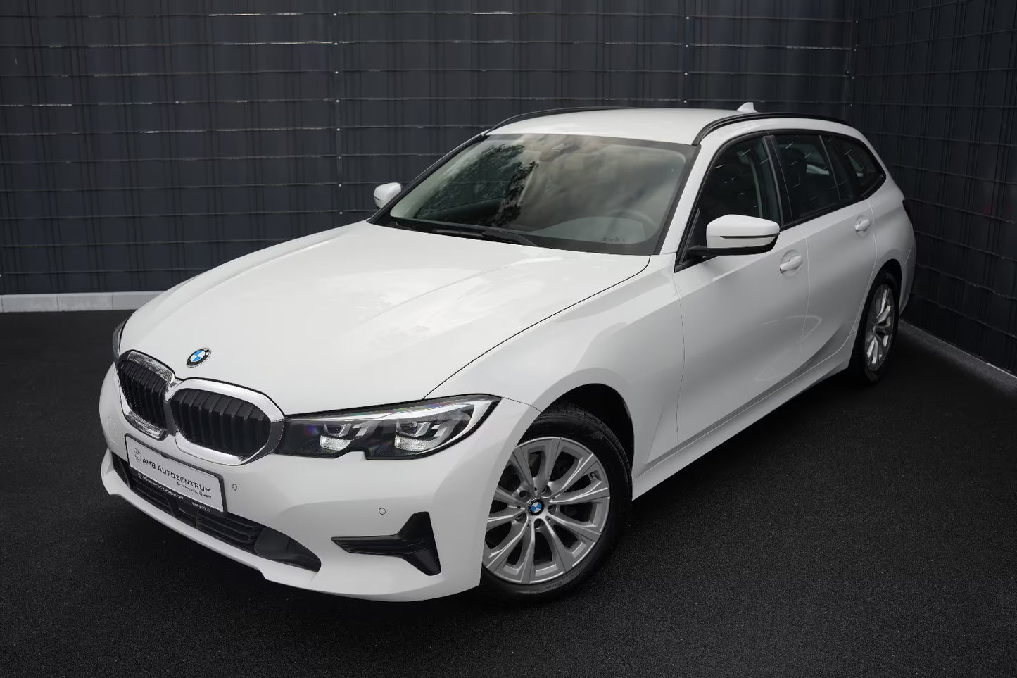 BMW 318 Touring Advantage 156 ch Automatique Blanc Alpin
