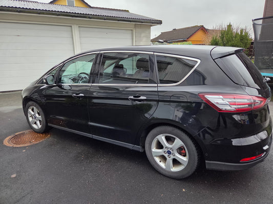 Ford S-MAX 2016 Monospace 7 Places Diesel Automatique Noir