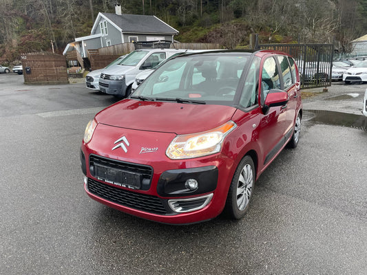Citroën C3 Picasso d'occasion, monospace compact diesel, rouge