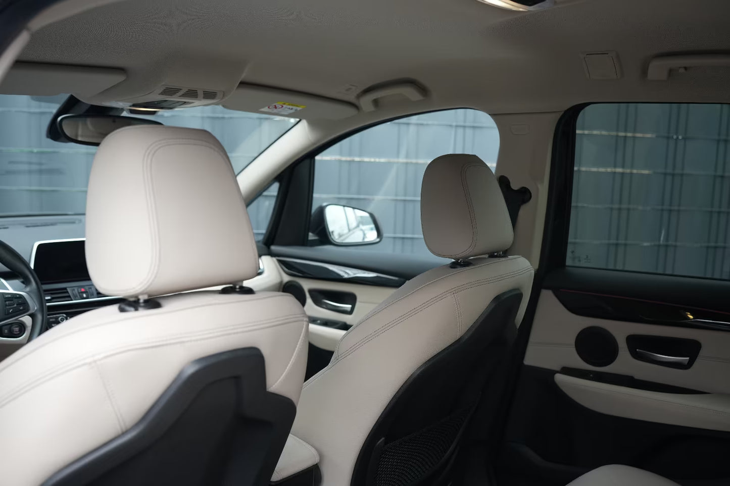 BMW 220d Gran Tourer Sport Line Automatique Noir Cuir Beige