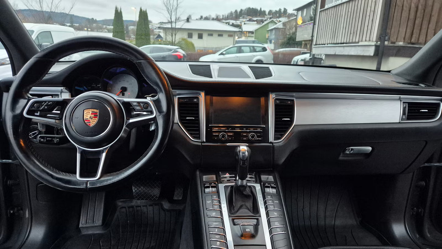 Porsche Macan 2015 SUV Compact Diesel Gris Performance Sportive Automatique