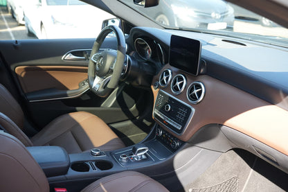 Mercedes-Benz A 45 AMG 4Matic Berline Sportive Bleu Métallisé