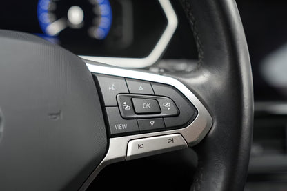 SUV Compact Volkswagen T-Cross Style Automatique en Noir Métallisé