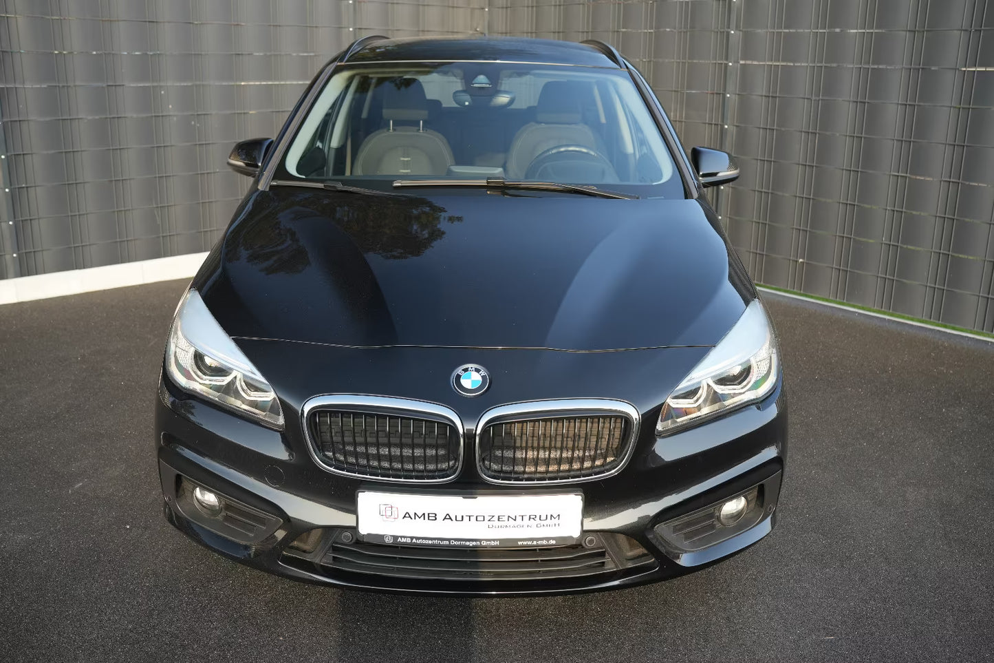 BMW 220d xDrive Active Tourer Advantage Noir Saphir Métallisé