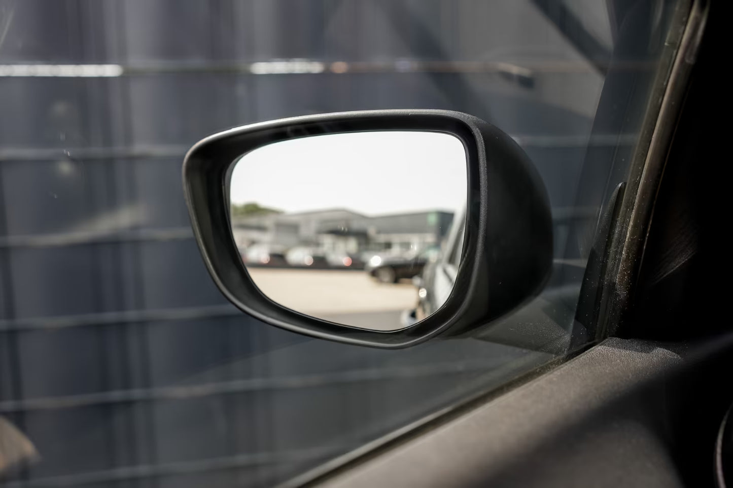 Citroën C4 Cactus Feel Automatique Noir Obsidien Berline Compacte