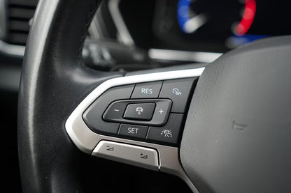 SUV Compact Volkswagen T-Cross Style Automatique en Noir Métallisé