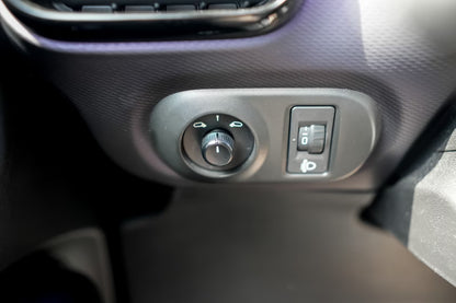 Citroën C4 Cactus Feel Automatique Noir Obsidien Berline Compacte