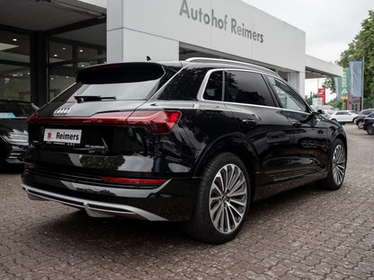 Audi e-tron SUV Électrique S Line Quattro Noir Métallisé Occasion