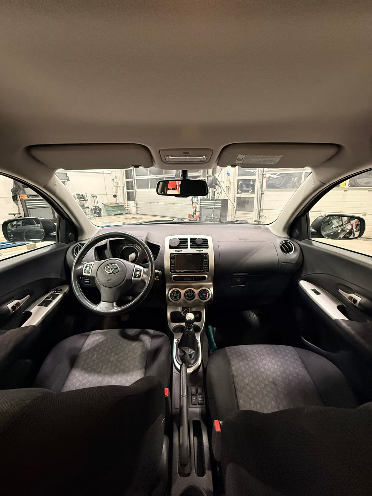 SUV Toyota Urban Cruiser 1.4 D-4D AWD Noir 2010