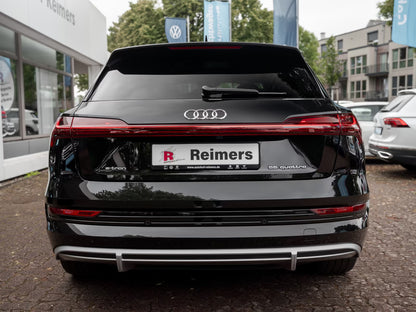 Audi e-tron SUV Électrique S Line Quattro Noir Métallisé Occasion