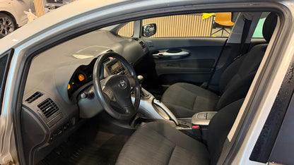 Toyota Auris 2008 Diesel Argentée Boîte Manuelle Fiable Économique