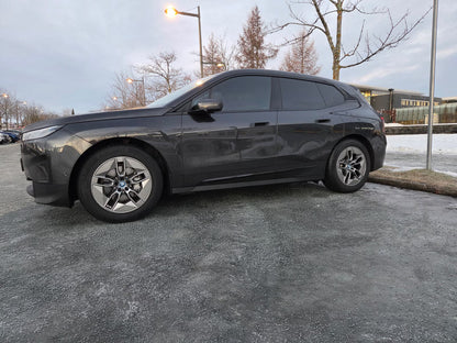 BMW iX xDrive40 SUV Électrique Luxueux 326ch Gris Sophisto