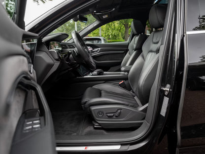 Audi e-tron SUV Électrique S Line Quattro Noir Métallisé Occasion