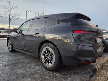 BMW iX xDrive40 SUV Électrique Luxueux 326ch Gris Sophisto