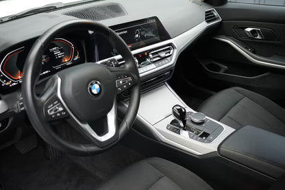 BMW 318 Touring Advantage 156 ch Automatique Blanc Alpin