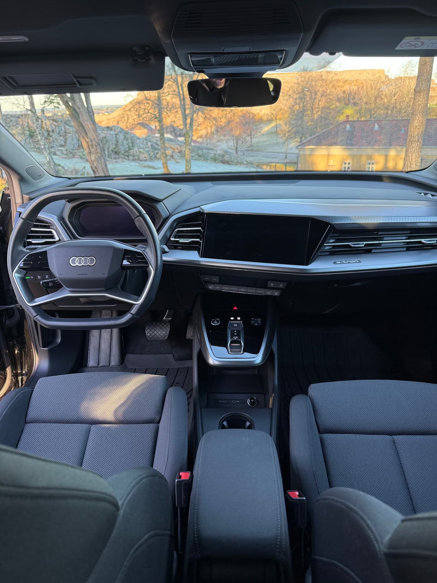 Audi Q4 e-tron Quattro 2022 SUV Électrique Noir Métallisé