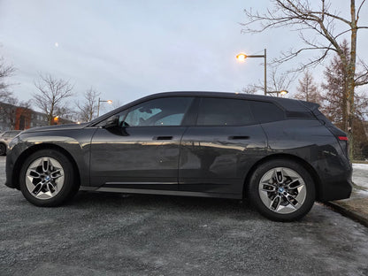 BMW iX xDrive40 SUV Électrique Luxueux 326ch Gris Sophisto